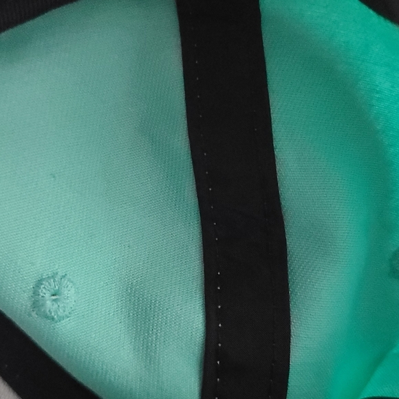 Vans Disney 90th Anniversary Baseball Cap snapback.  COLLECTORS Gently used. - Picture 10 of 11